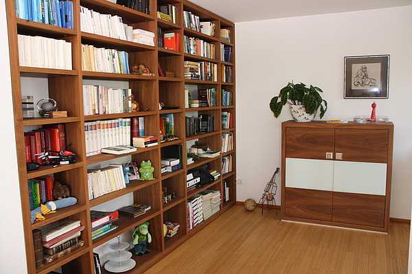 Bücherregal, Möbelbau nach Maß, individueller Möbelbau