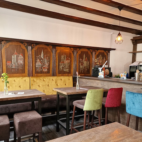 Zur Ilge Schwäbisch Hall, Gastronomieeinrichtung, Café, Bar, Restaurant, Barhocker, Polsterbank, Outdoormöbel