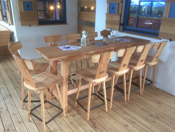 Tisch Massivholz, Gastro Tisch Massivholz, Gastro Stühle, Barhocker Massivholz, Stehtisch