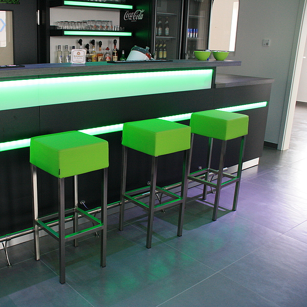 Barhocker für Restauranteinrichtung, Restaurants, Restaurantmöbel, Pubs, Kneipe, Sportsbar, Sportstudio