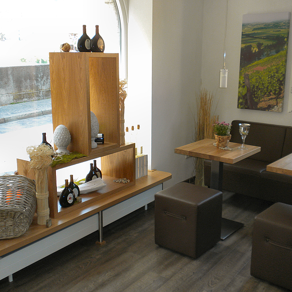 Weinregal, Vinothek, Ladenbau, Weinregal nach Maß