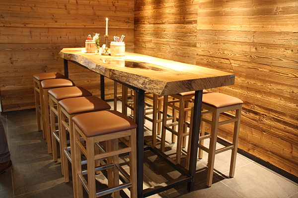Tisch Massivholz, Gastro Tisch Massivholz, Gastro Stühle, Barhocker, Stehtisch