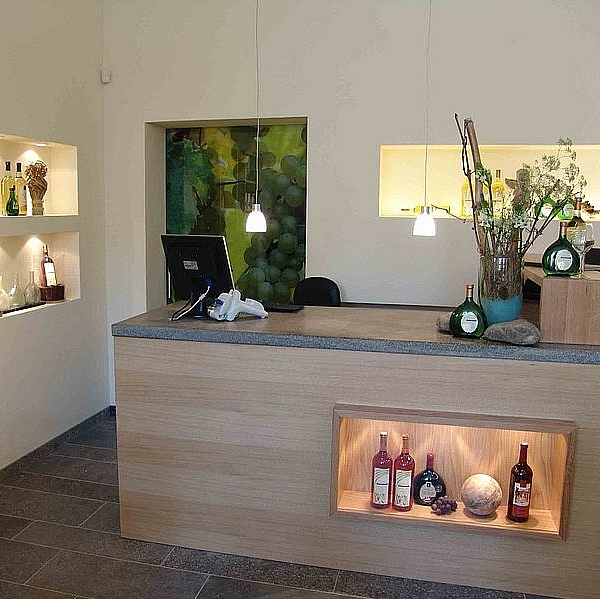 Weinregal, Vinothek, Ladenbau, Weinregal nach Maß
