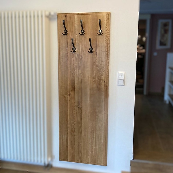 Möbelbau nach Maß, Garderobe, Massivholz