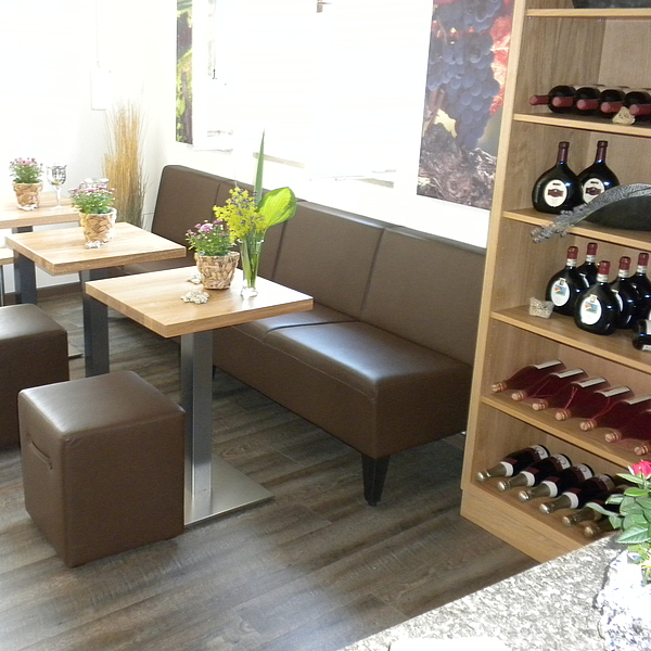 Weinregal, Vinothek, Ladenbau, Weinregal nach Maß