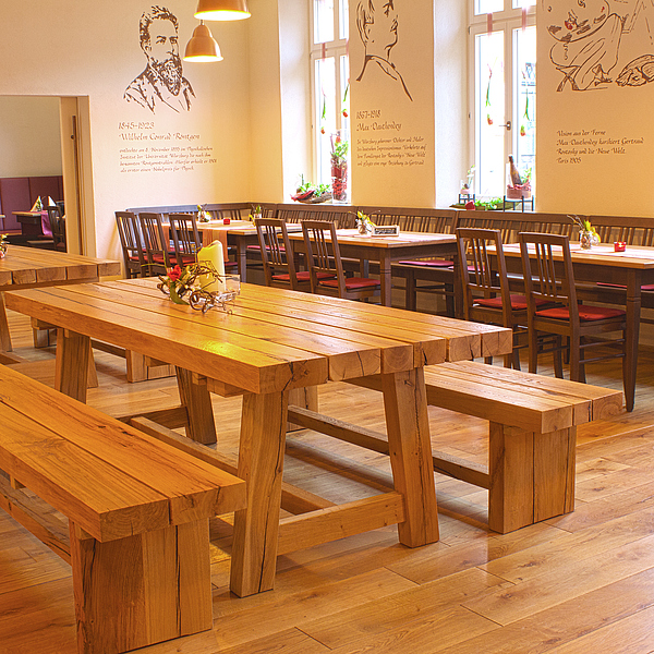 Gastro Tisch Massivholz, Gastro Sitzbank Massivholz, Möbelbau nach Maß