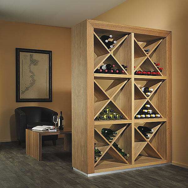 Weinregale ob eckig oder rund, Weinregale ob lang oder kurz, Weinregale in Holz